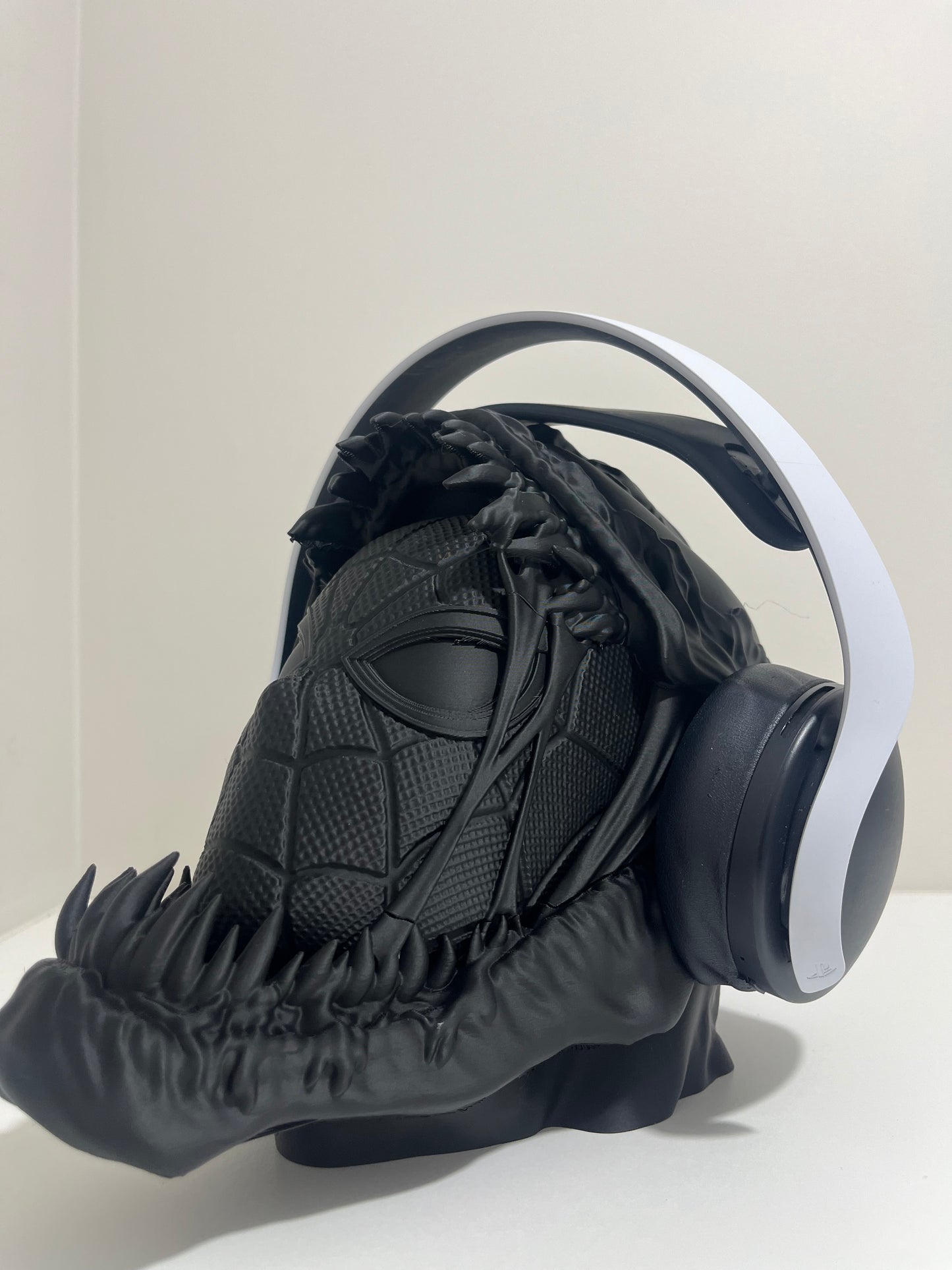 Venom/ Spiderman Headset Stand